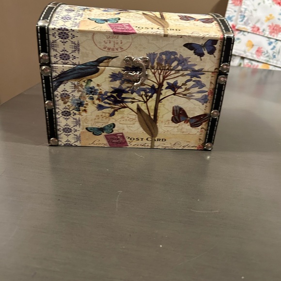Floral Decorative Storage Box - Picture 2 of 9